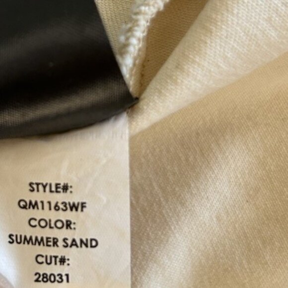 Liverpool LA Classic Stretch Denim Jean Jacket Women's Size 2X Beige Fall Layers - Picture 8 of 8